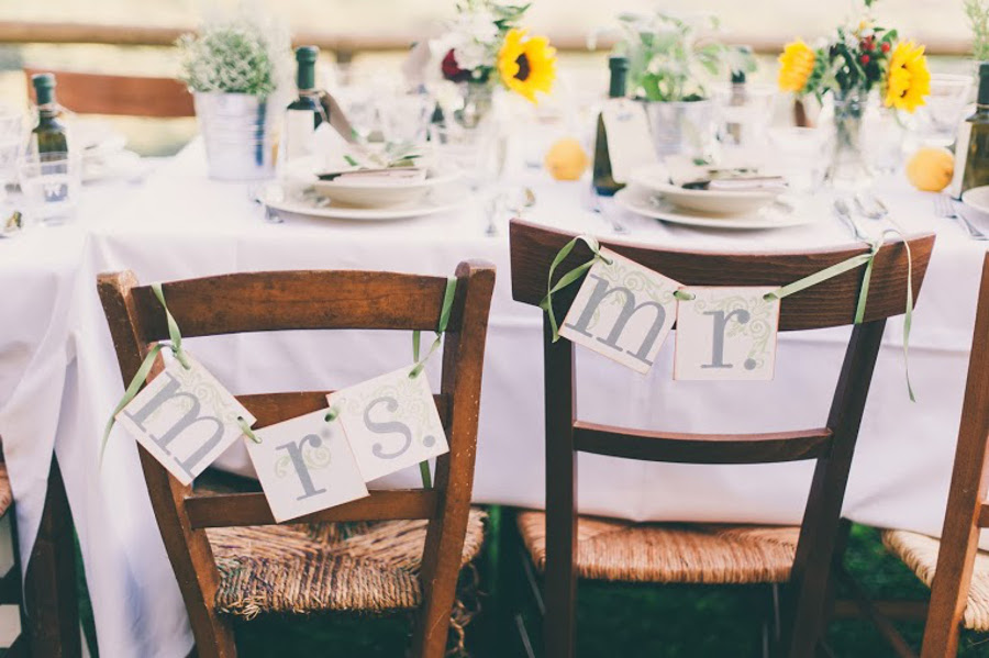 wedding flowers rustic tuscan tablescape